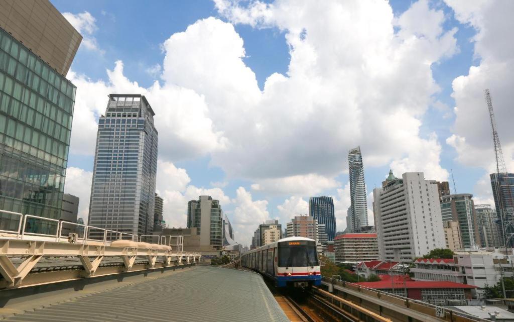 The Heritage Silom Hotel Bangkok Esterno foto
