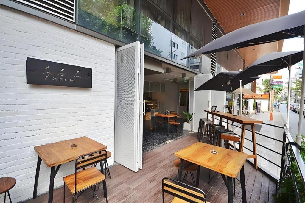 The Heritage Silom Hotel Bangkok Esterno foto